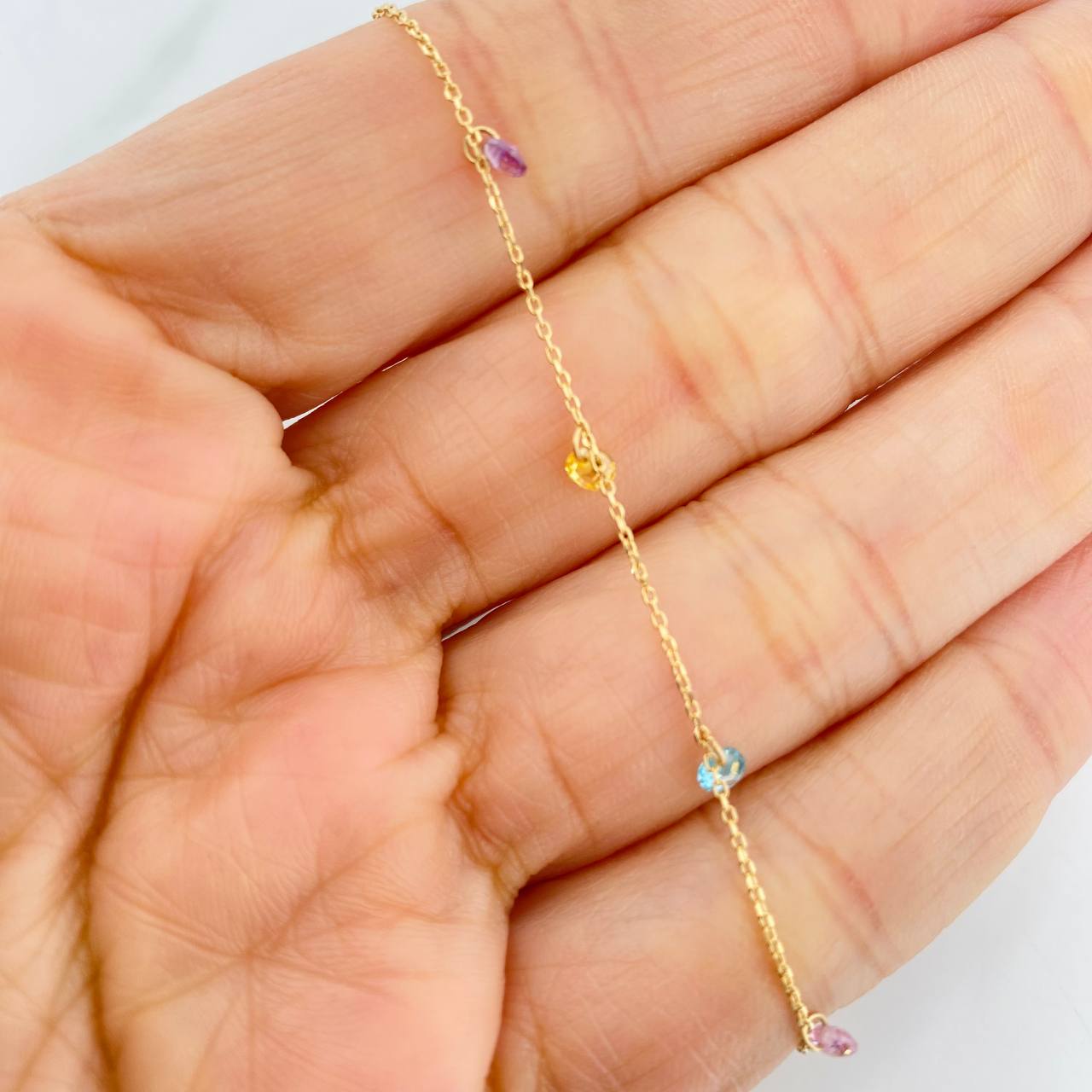 Pulso Modulable Aro Seguido 1.2g / 6 3/4 in - 7 3/4 in / 0.8mm Oro Amarillo 18K
