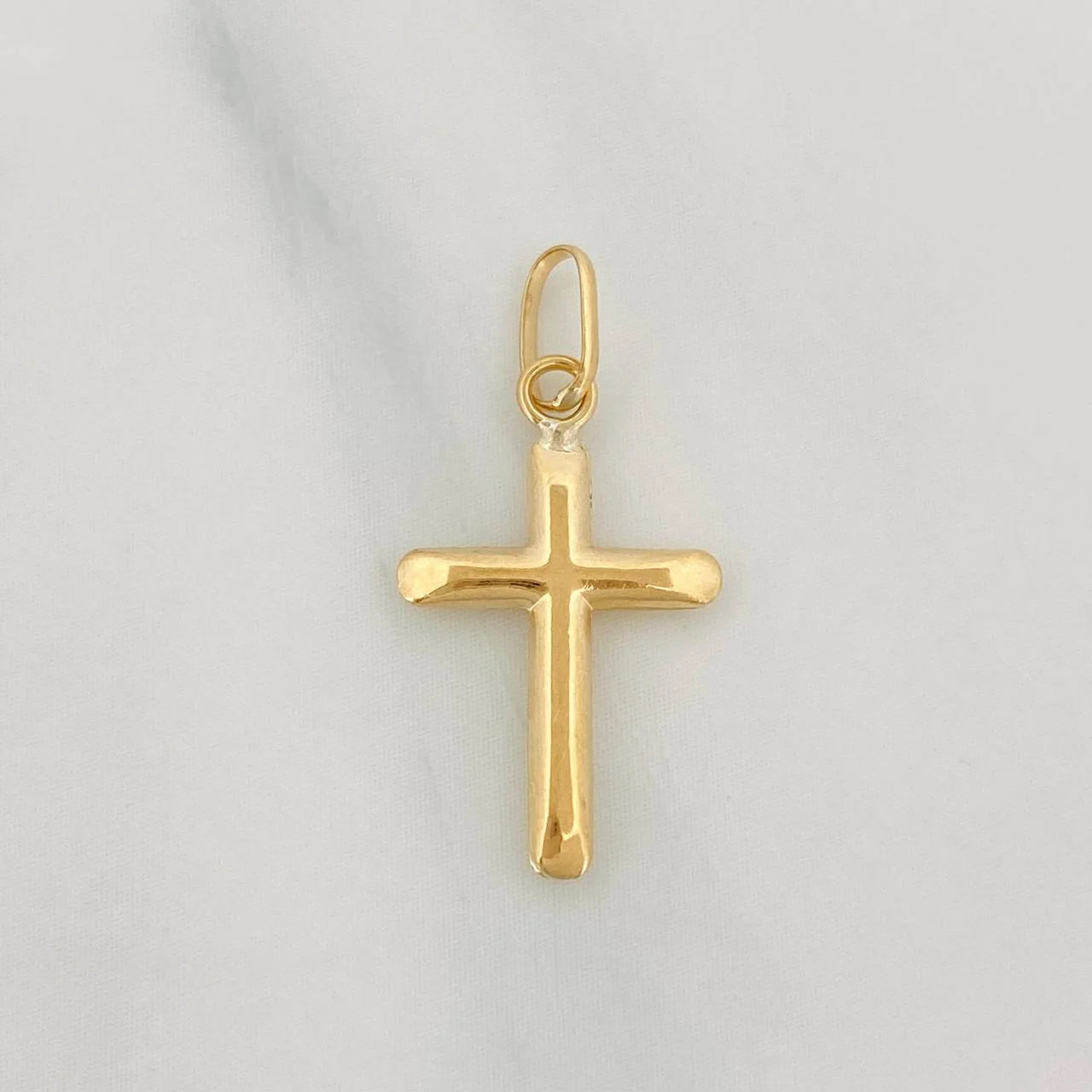 Dije Cruz 0.35g / 3/4 in Oro Amarillo 18K