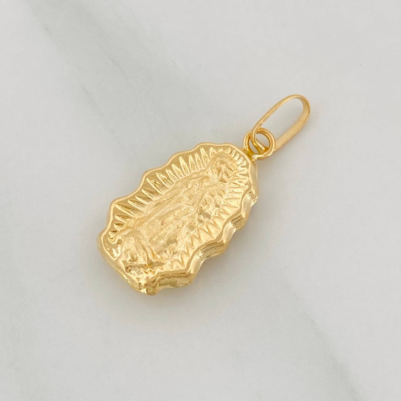 Dije Virgen de Guadalupe 0.7g / 3/4 in Oro Amarillo 18K