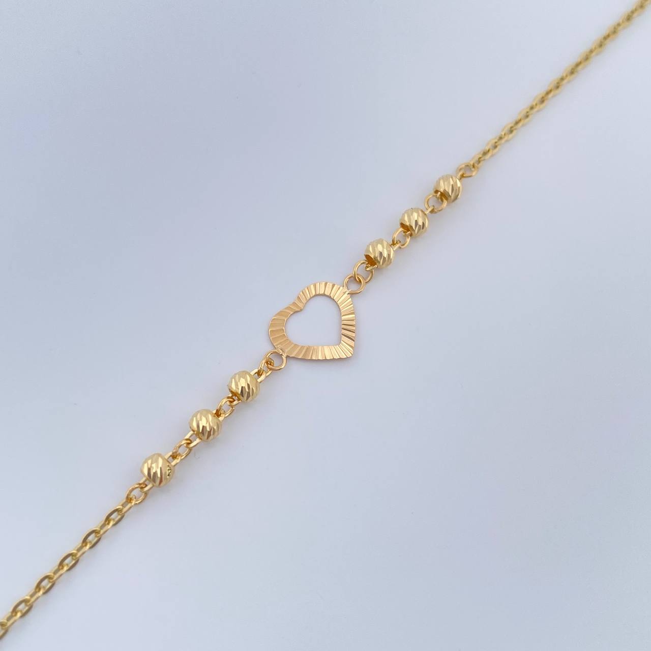 Pulso Silueta Corazón Diamantado 1.6gr / 7 1/2 in / 3mm Oro Amarillo 18K %