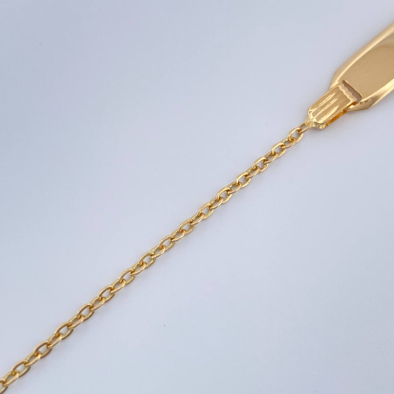 Pulso Bebé Placa Aro Seguido Corazón 1.7gr / 6 1/2 in / 1.37mm Oro Amarillo 18K %