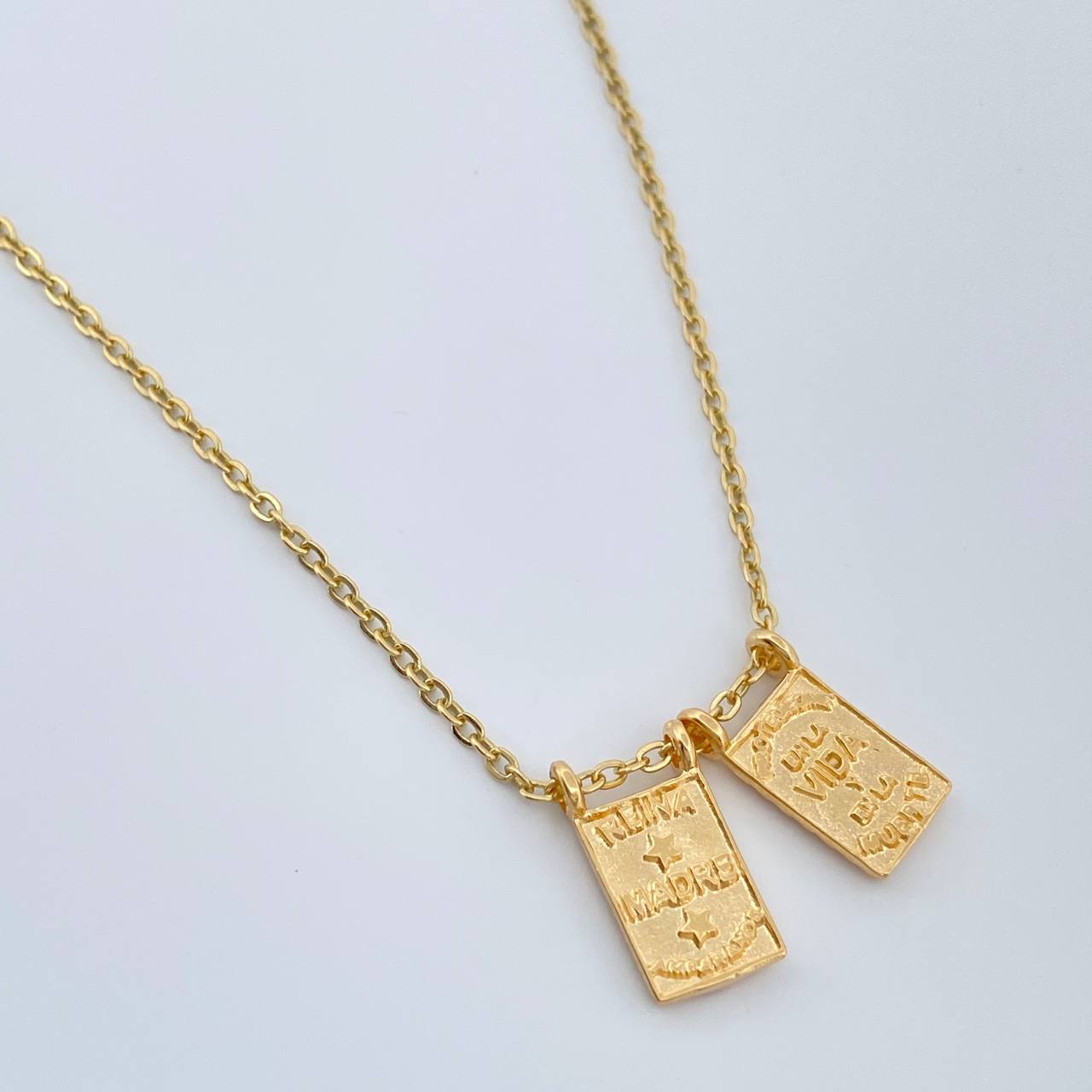 Cadena Aro Seguido Escapulario 3.9gr / 18 1/4 in / 1.3mm Oro Amarillo 18K %