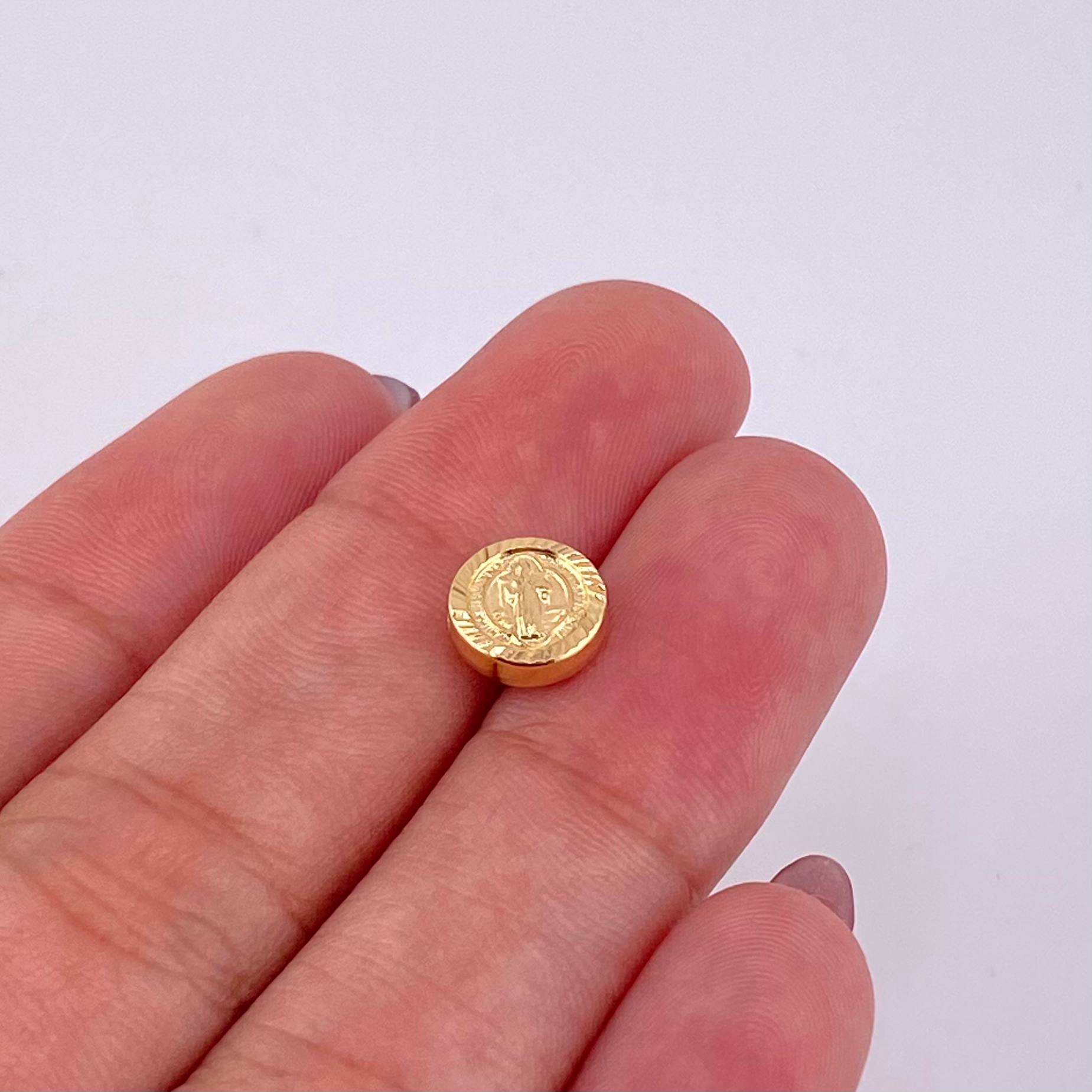 Herraje San Benito Mate 0.35g / 1/4 in Oro Amarillo 18K