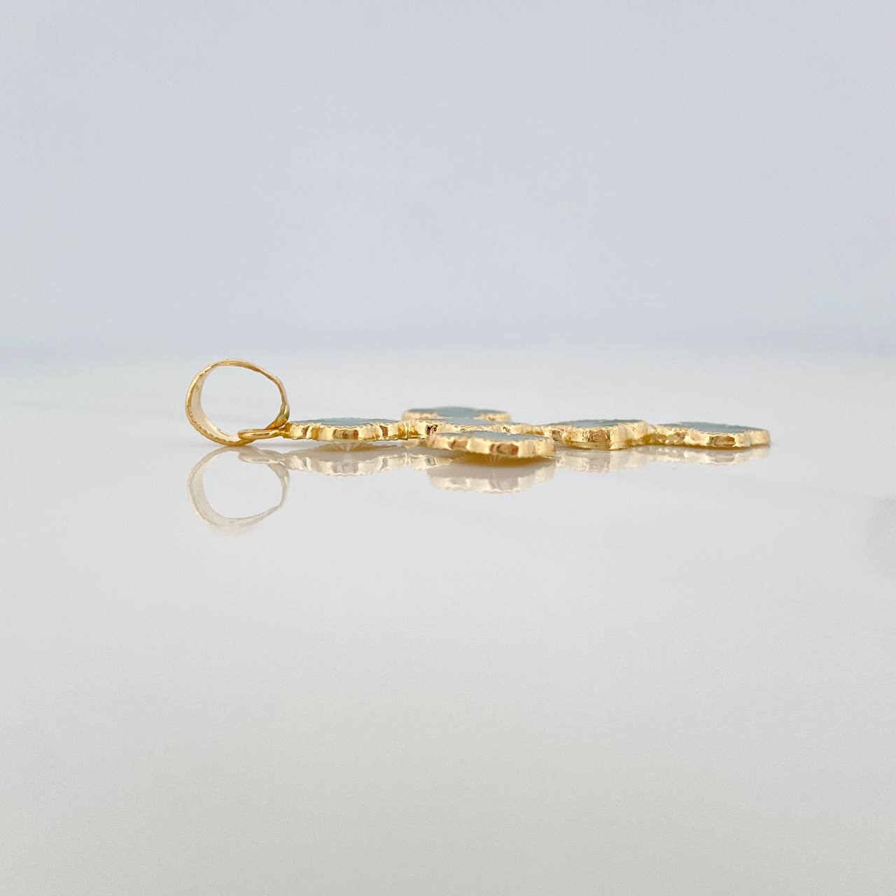 Dije Trebol 1.85gr / 1 1/2 in / Oro Amarillo 18K &