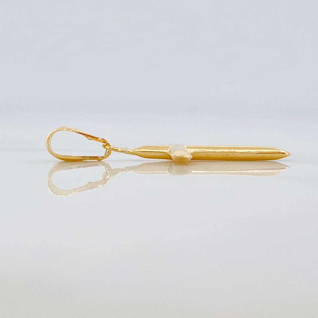 Dije Cruz 0.6gr / 1 in / Oro Amarillo 18K &