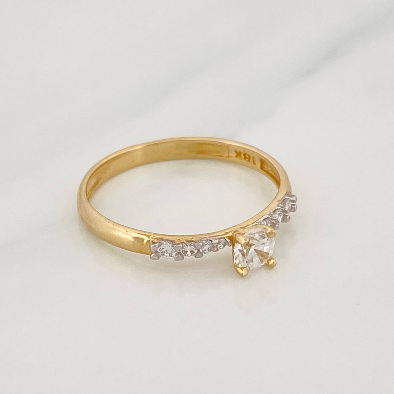Solitaire Churumbela Ring 1.7g / Size 7 1/2 Two Yellow White Gold 18K
