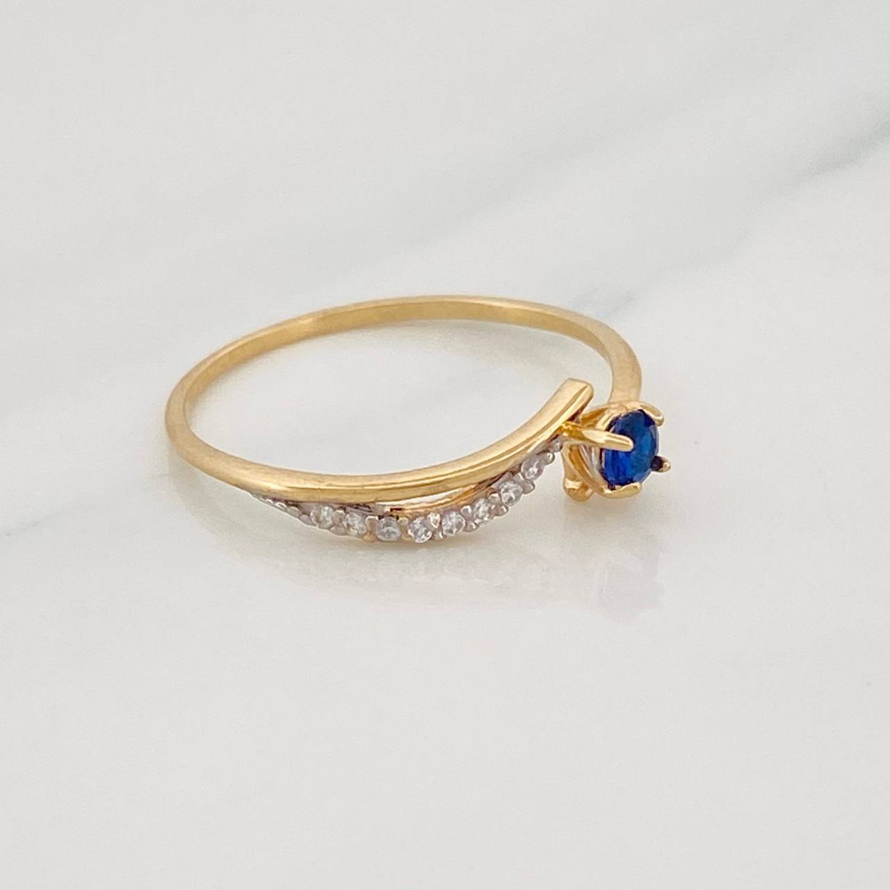 Waves Ring 1.05g / Size 6 3/4 Two Yellow White Gold 18K