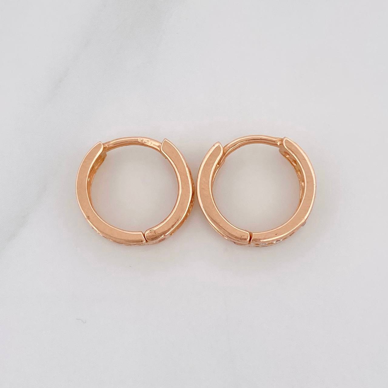 Candongas Doble Carril 2.45g / 1/2 in Oro Rosa 18K