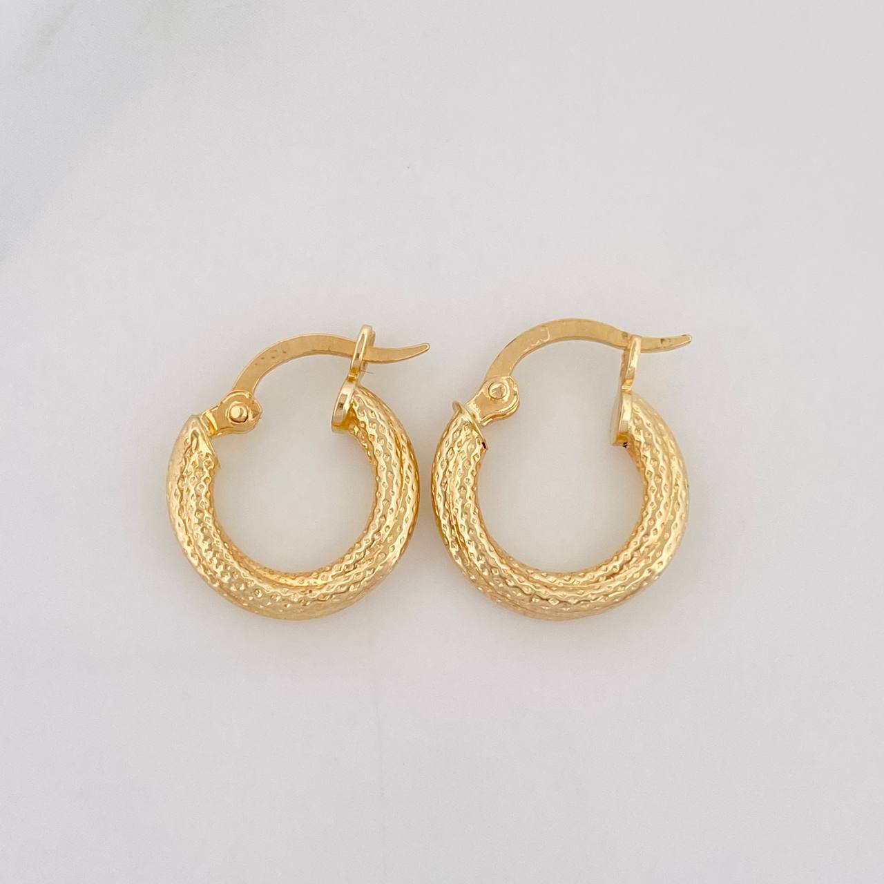 Candongas Carly 1.4g / 1/2 in Oro Amarillo 18K