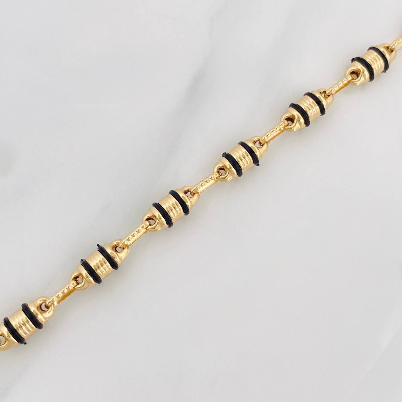 Bracelet Rustic Barrel 4.85g / 8 1/4 in / 4.16mm Yellow Gold 18K