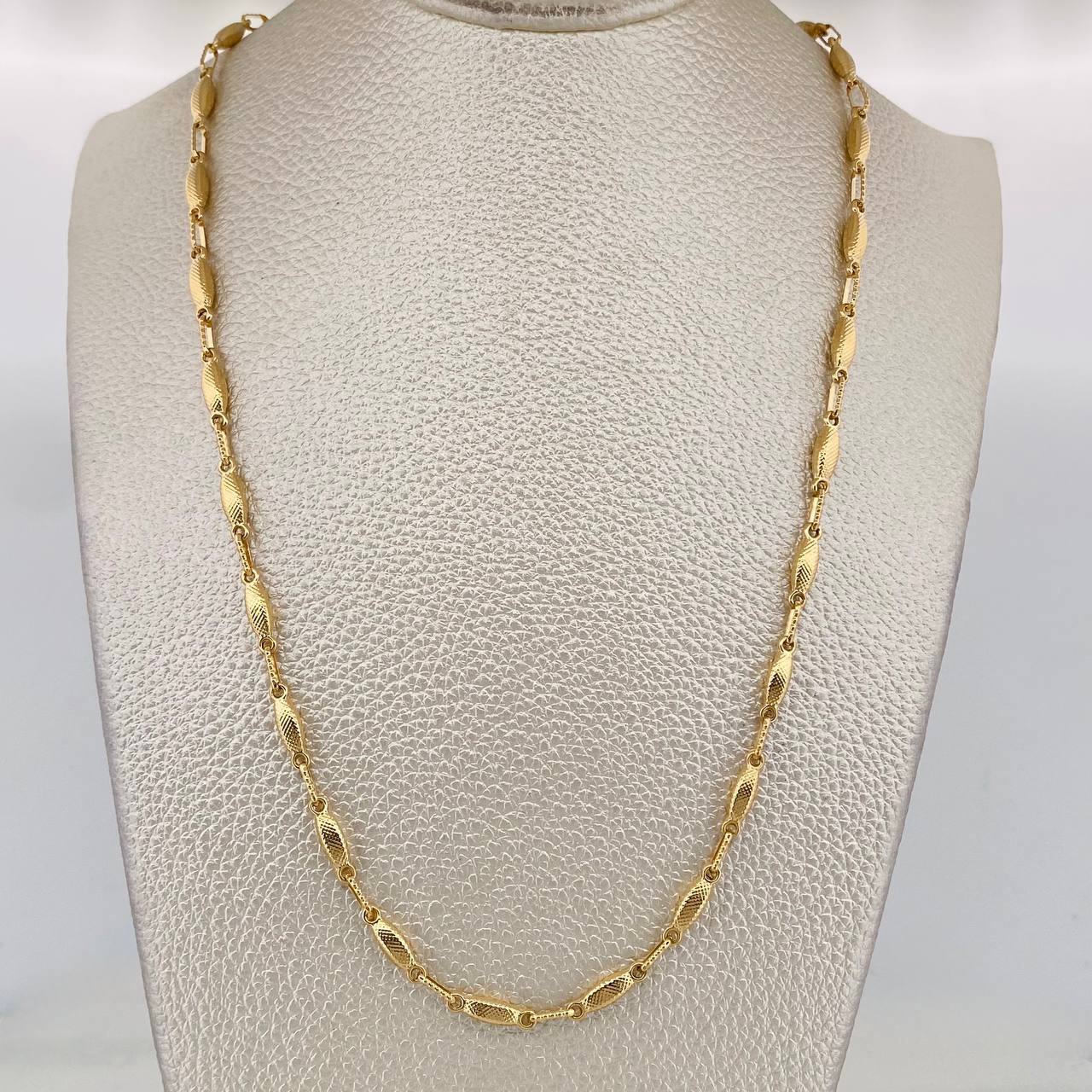 Cadena Rustica Eslabon 11.7g / 26 in / 3.36mm Oro Amarillo 18K