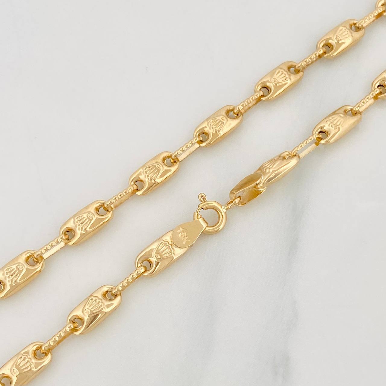 Cadena Rustica Corona 14.85g / 26 in / 4.35mm Oro Amarillo 18K