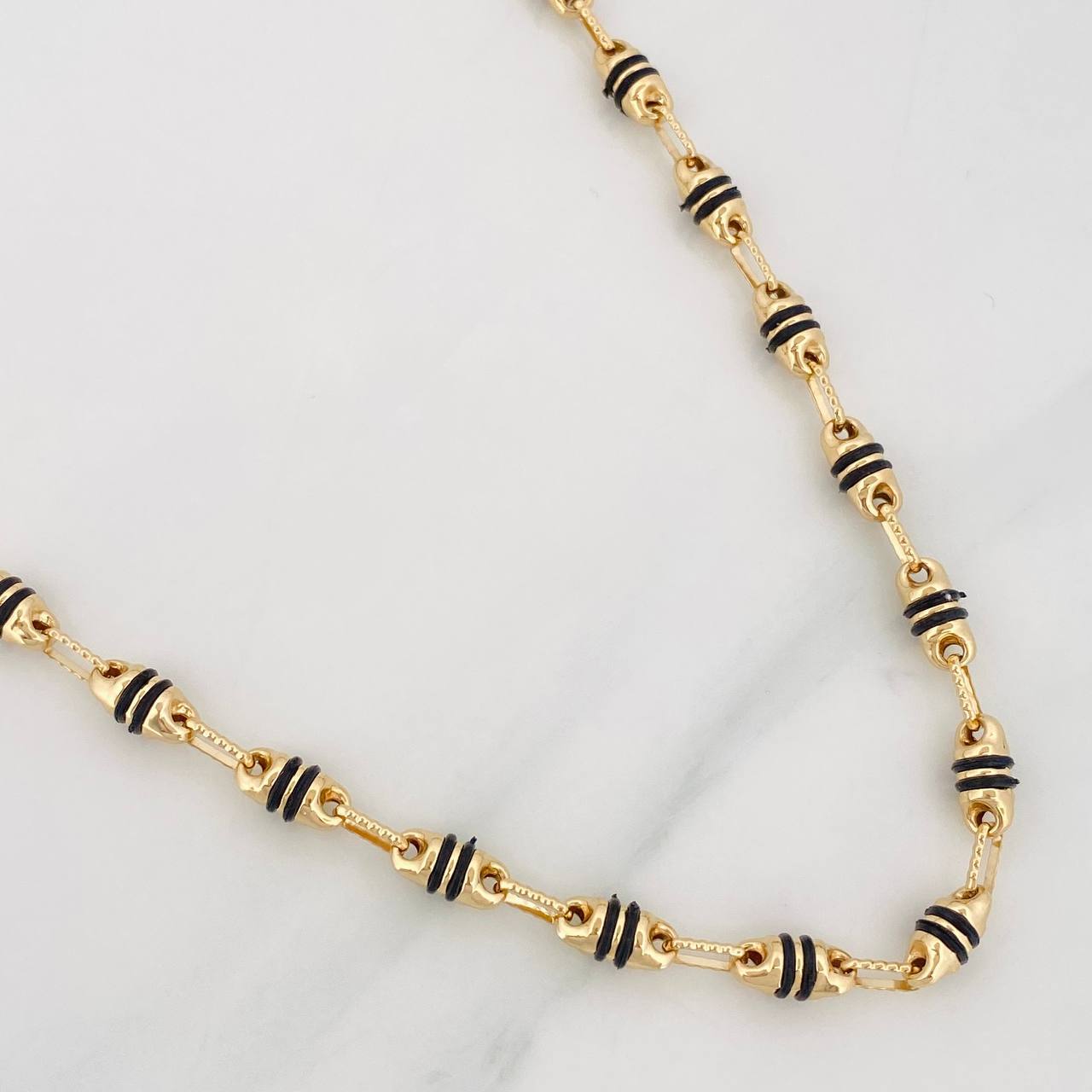 Rustic Barrel Chain 13.75g / 24 in / 4.17mm Yellow Gold 18K