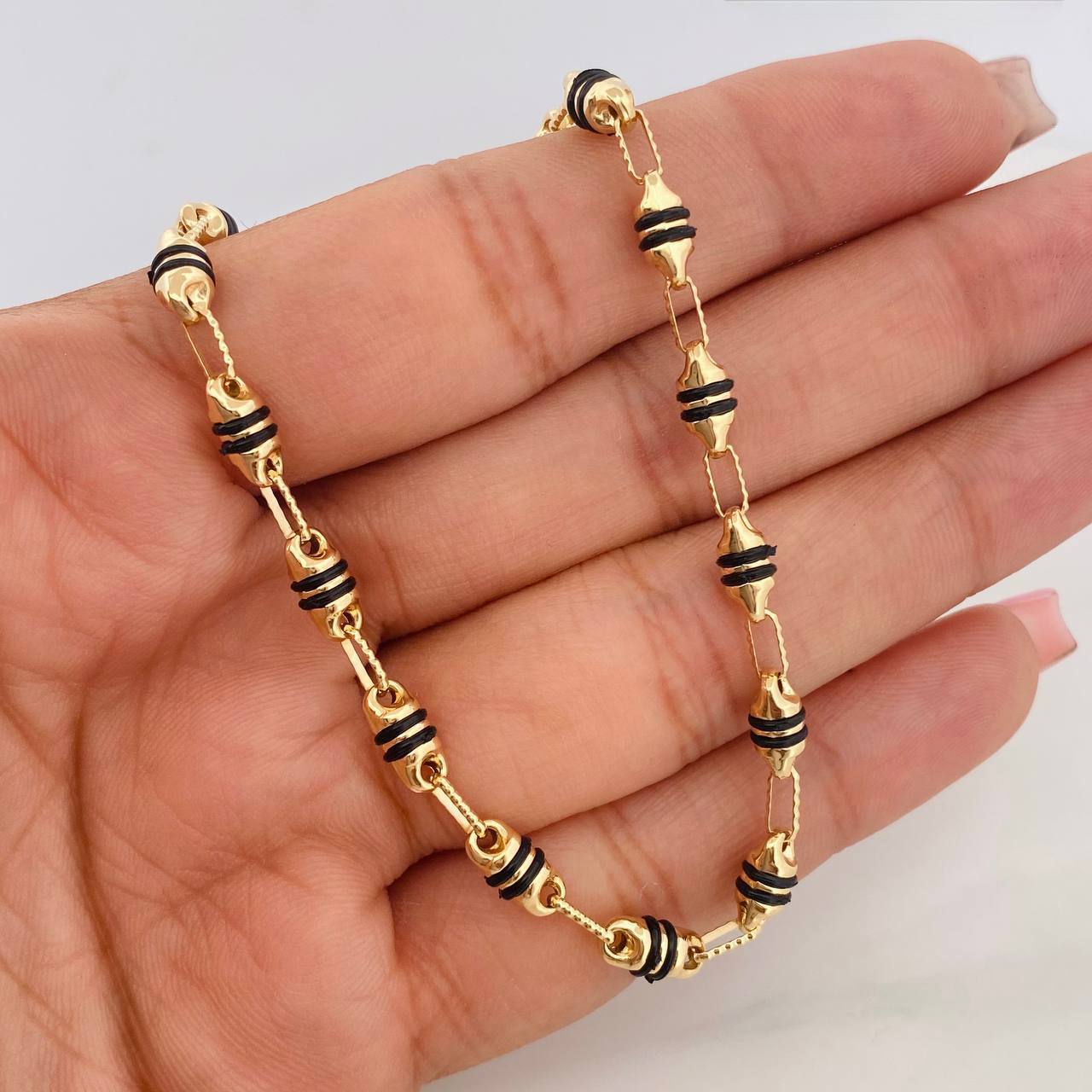 Rustic Barrel Chain 13.75g / 24 in / 4.17mm Yellow Gold 18K