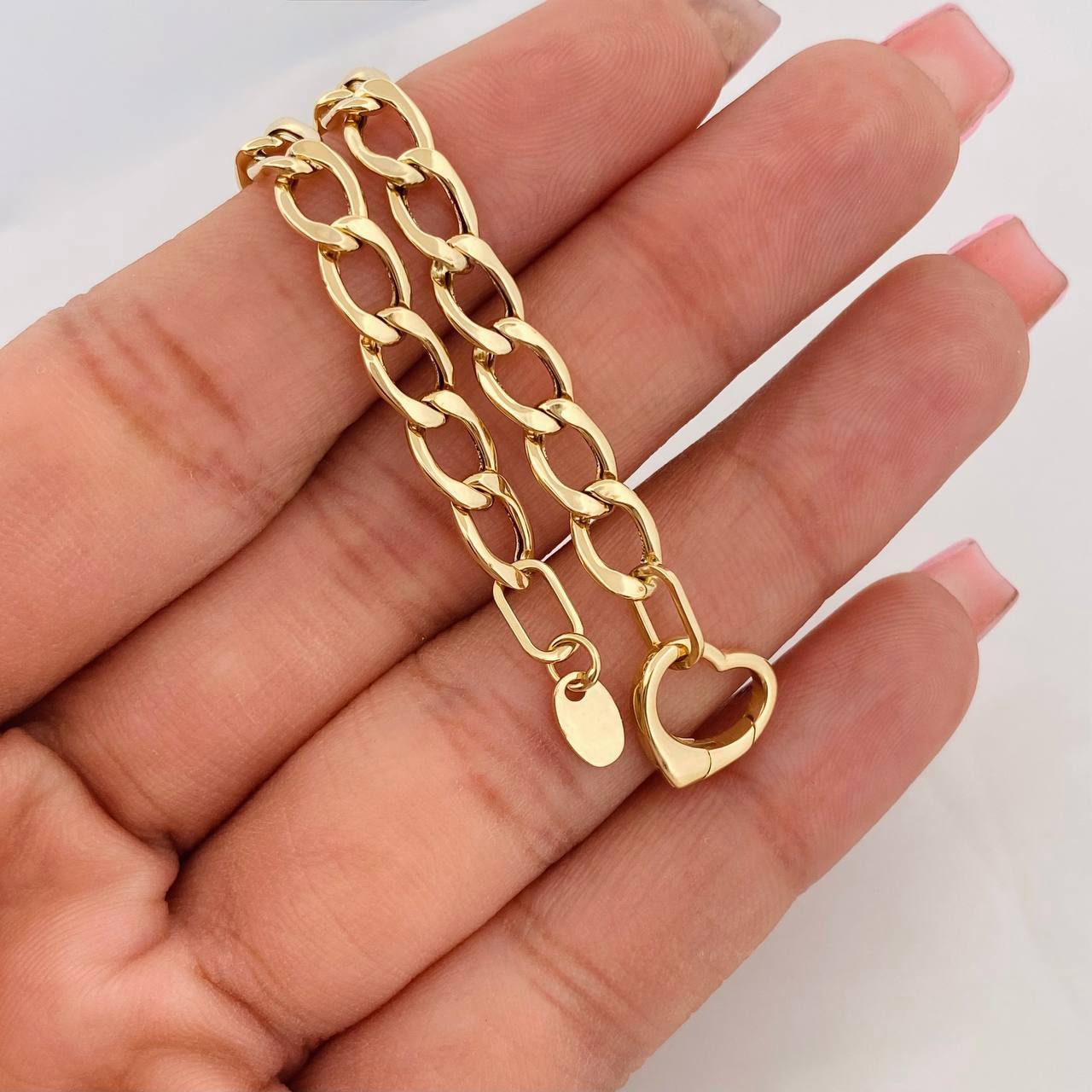 Pulso Cubana Corazon 3.85g / 7 in / 5.8mm Oro Amarillo 18K