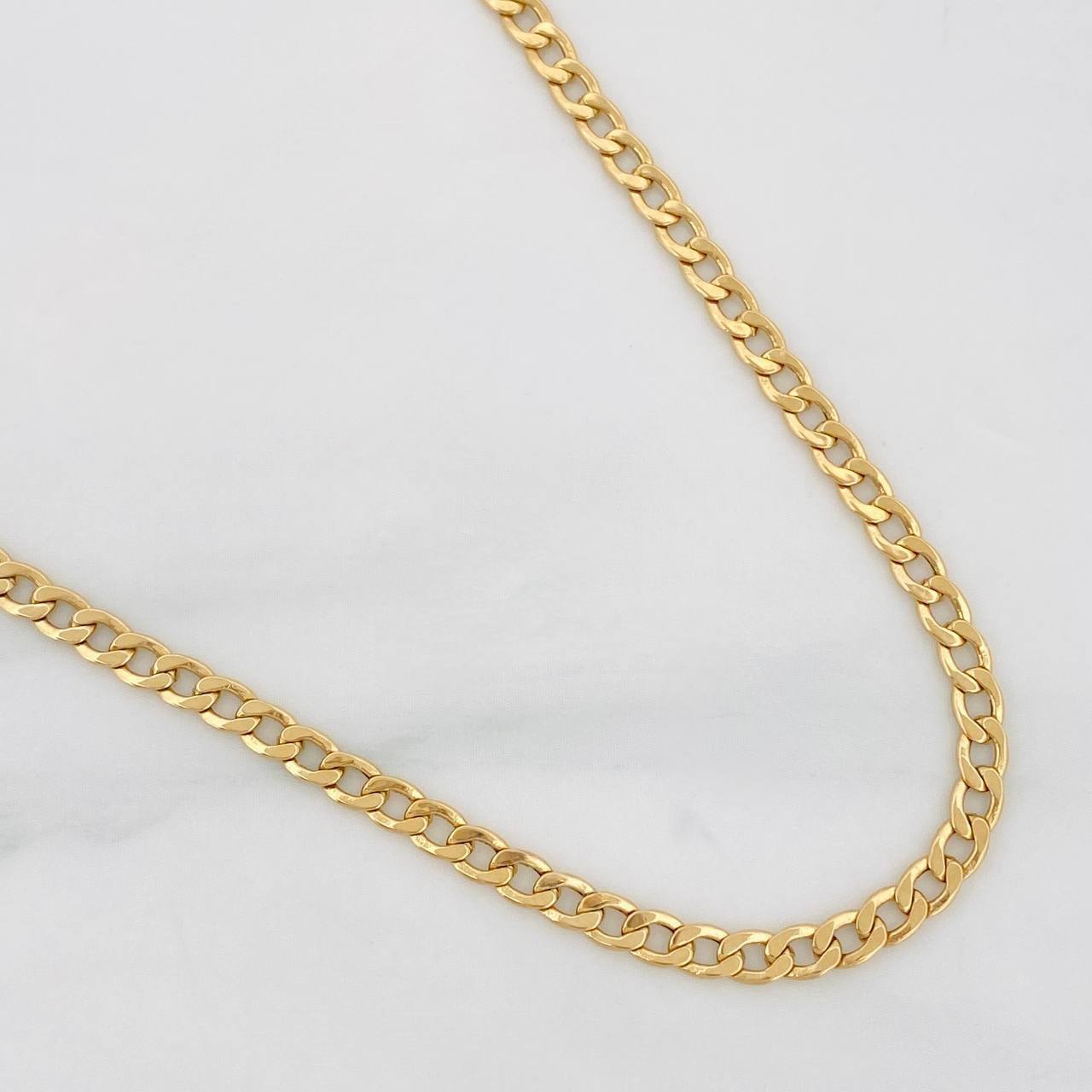 Cadena Cubana 4.65g / 24 in / 3.02mm Oro Amarillo 18K