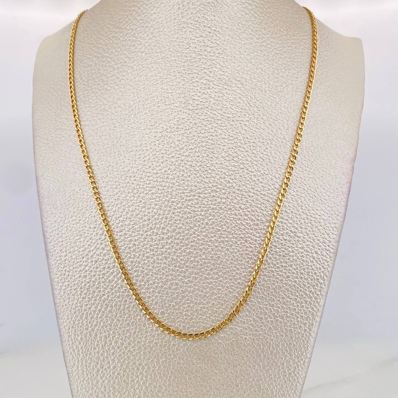 Cadena Cubana 2.15g / 18 in / 2.25mm Oro Amarillo 18K