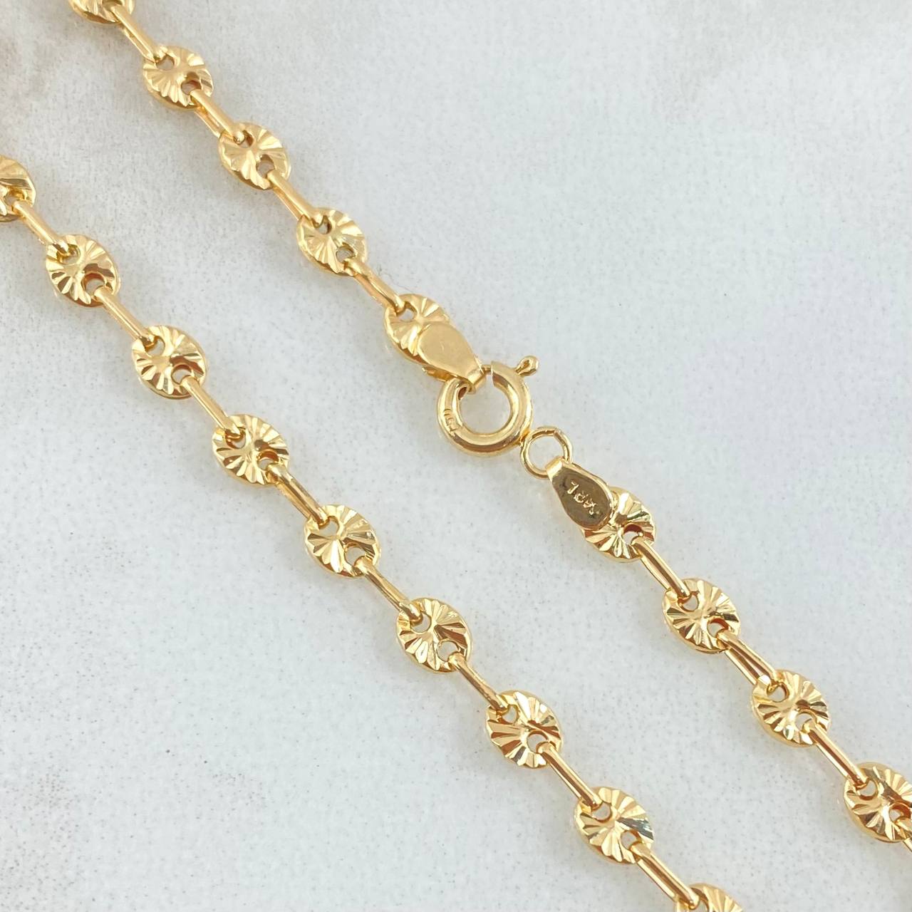 GC Chain 5.5gr / 19.7in / 18K Gold ©