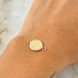 Charm Letter R 0.6gr / 0.7in / 18K Gold ©