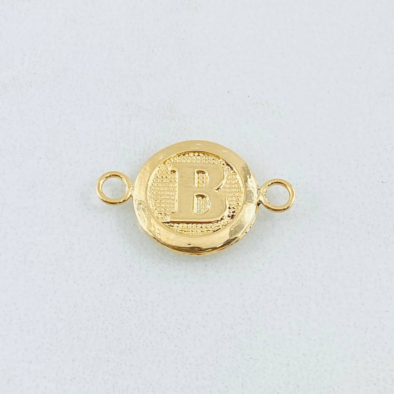 Charm Letter B 0.6gr / 0.7in 18K Gold ©