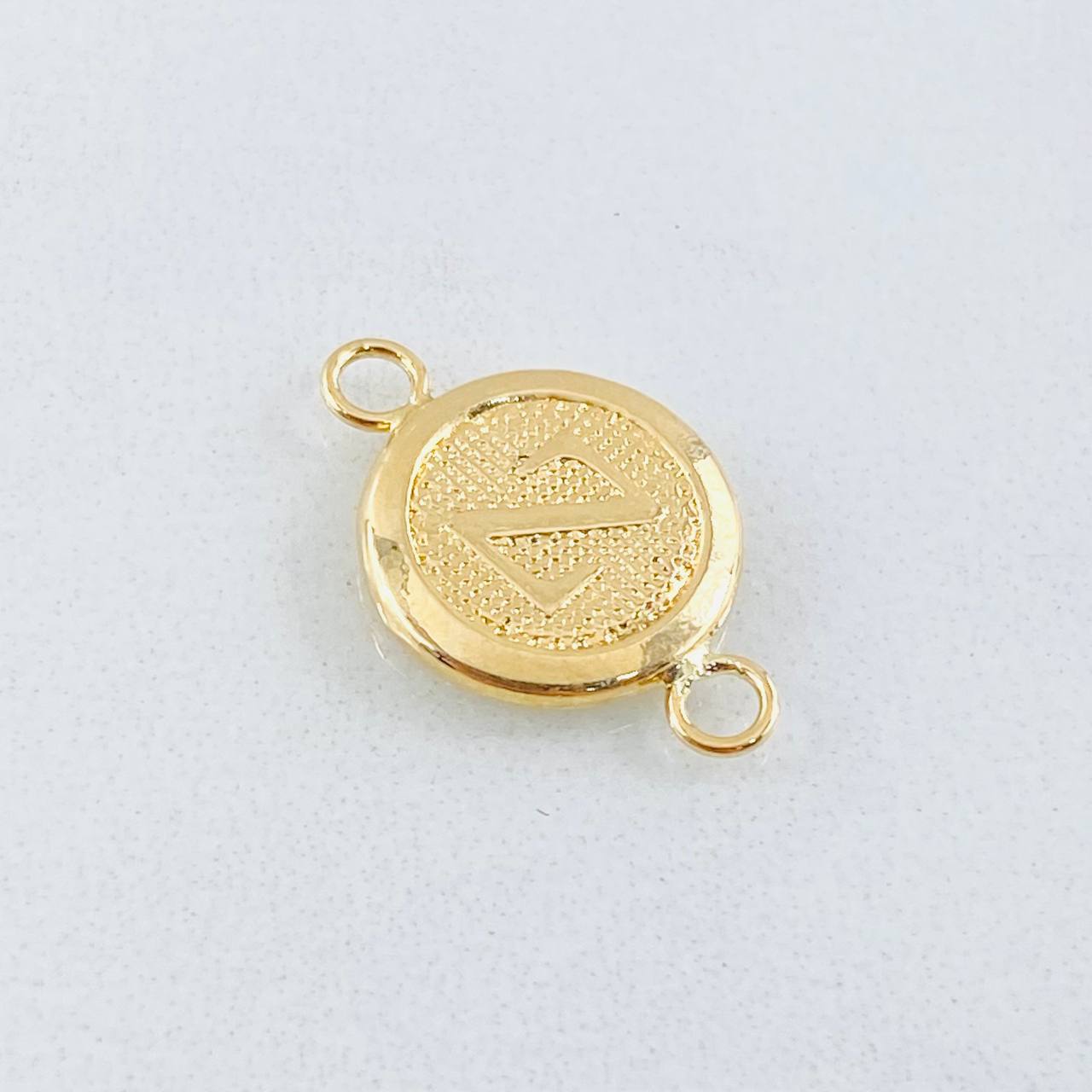 Charm Letter Z 0.6gr / 0.7in / 18K Gold ©