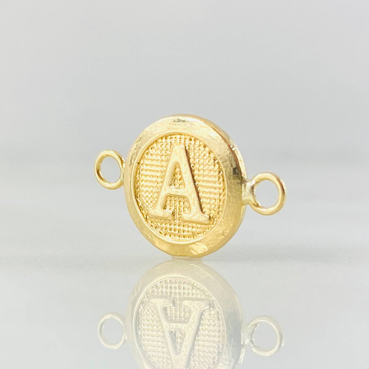 Herraje Letra A 0.4g / 1/2 in Oro Amarillo 18K