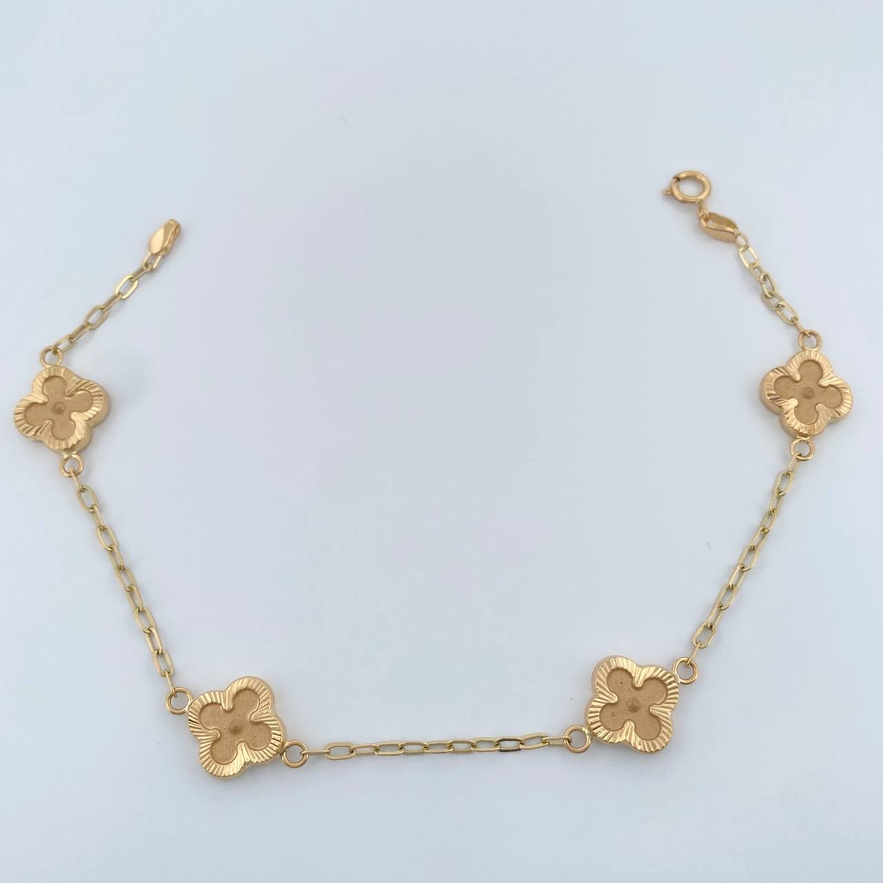 Pulso Trebol Cajon 3.15gr / 7 1/4 in / 1.8mm Oro Amarillo 18K %