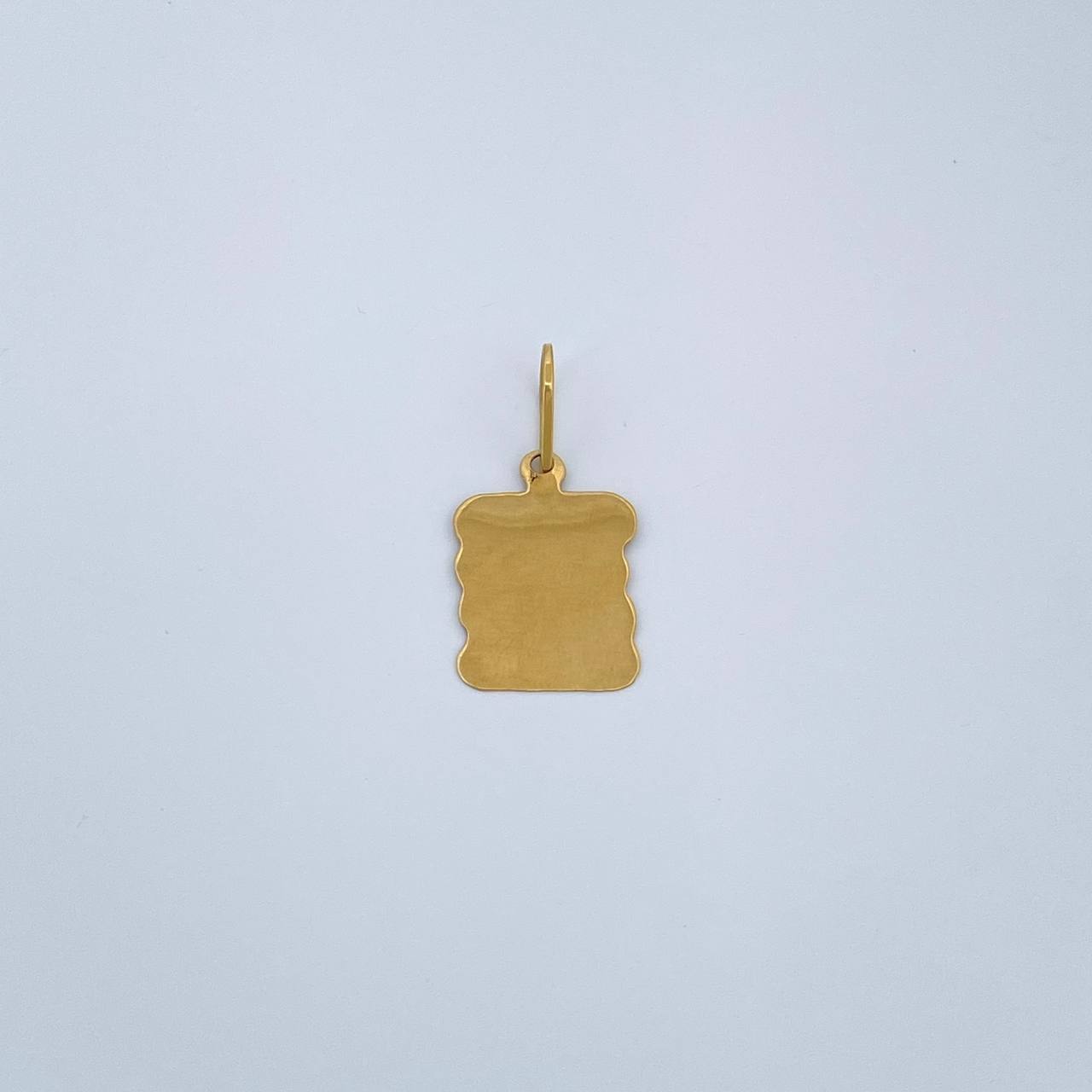 Dije Placa Pergamino 0.75gr / 1 in / Oro Amarillo 18K %