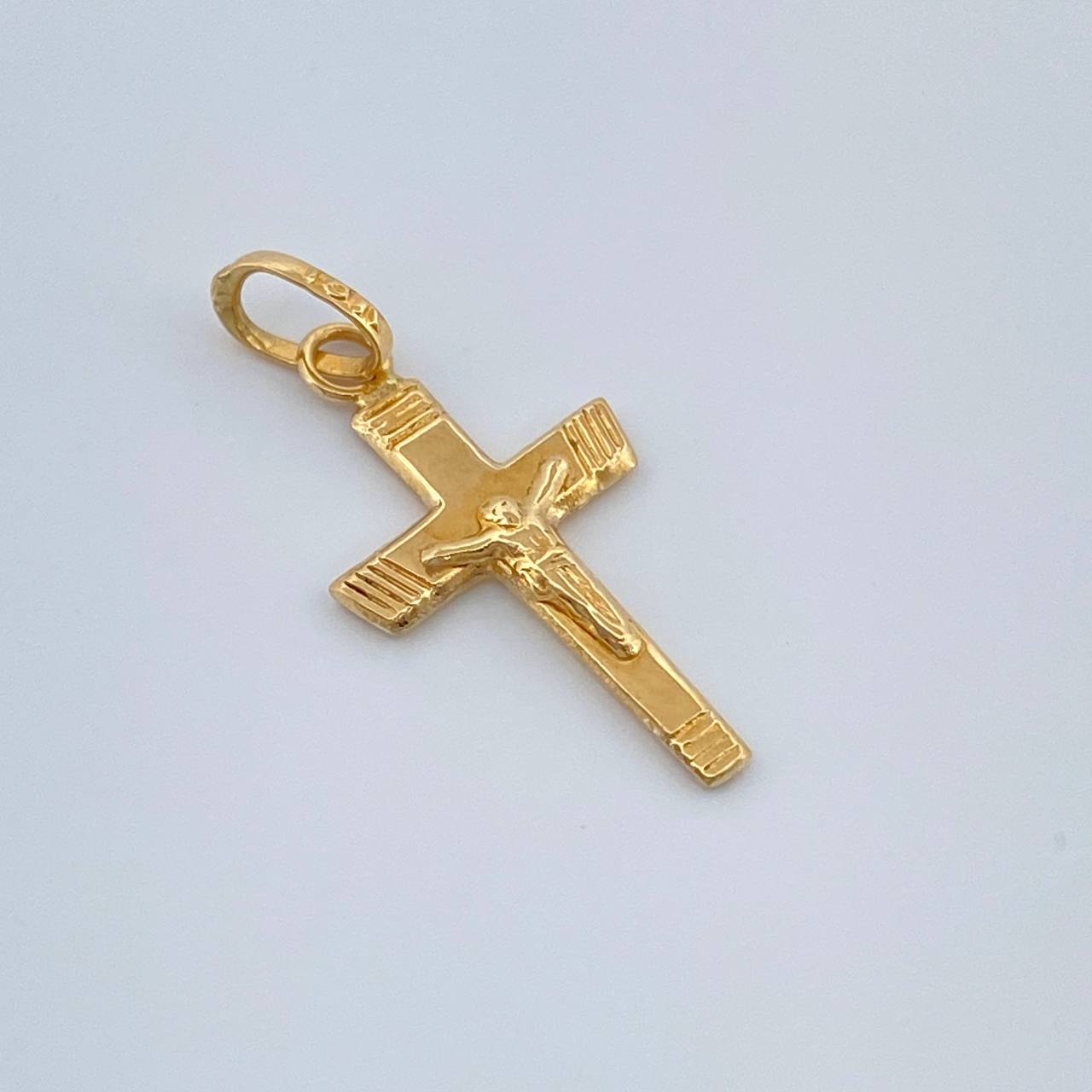 Dije Cruz Cristo 0.4gr / 3/4 in / Oro Amarillo 18K %