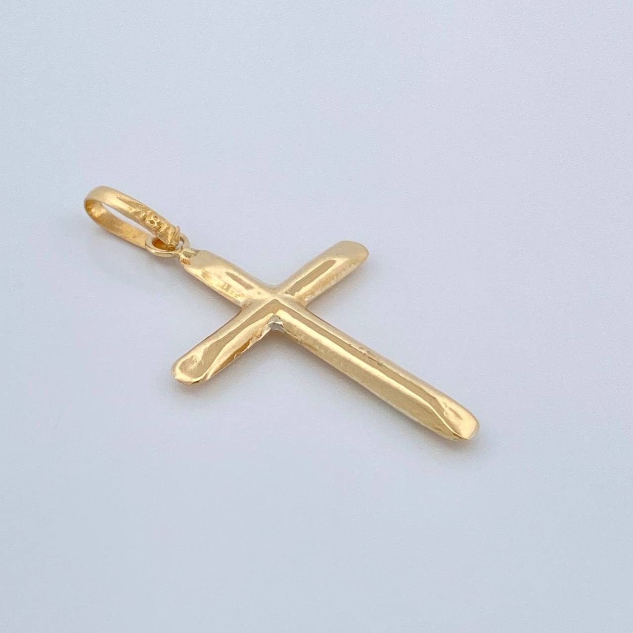 Dije Cruz 0.75gr / 1 1/2 in / Oro Amarillo 18K %