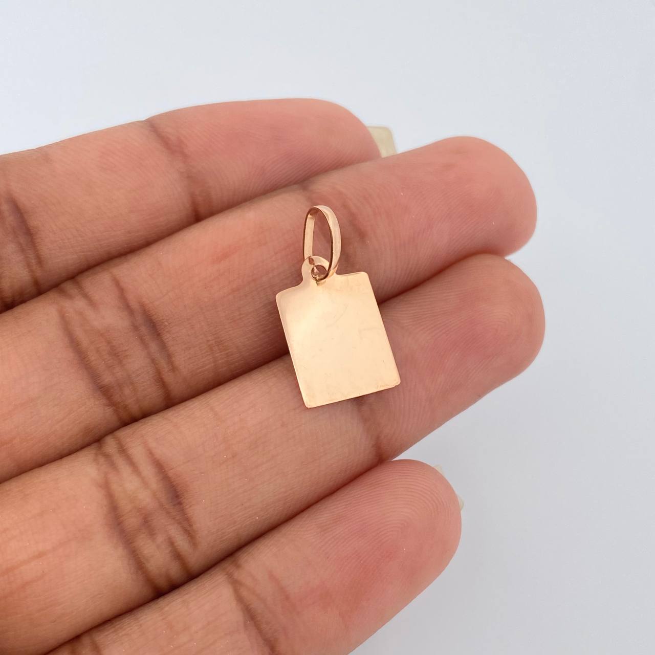 Dije Placa Rectangular 0.5gr / 3/4 in / Oro Rosa 18K %