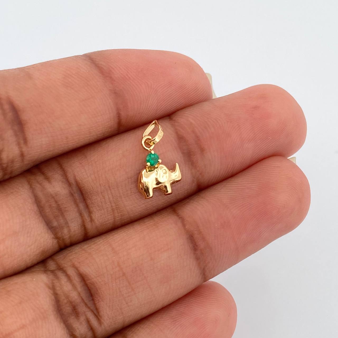 Pendant Elephant Emerald 0.35gr / 1/2 in / Yellow Gold 18K %