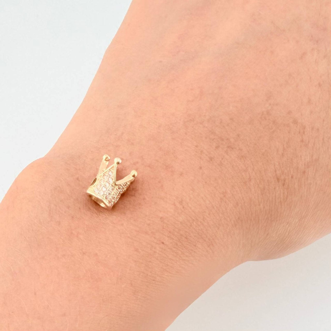 Charm Crown 1.7g / 1/4 in 18K Yellow Gold