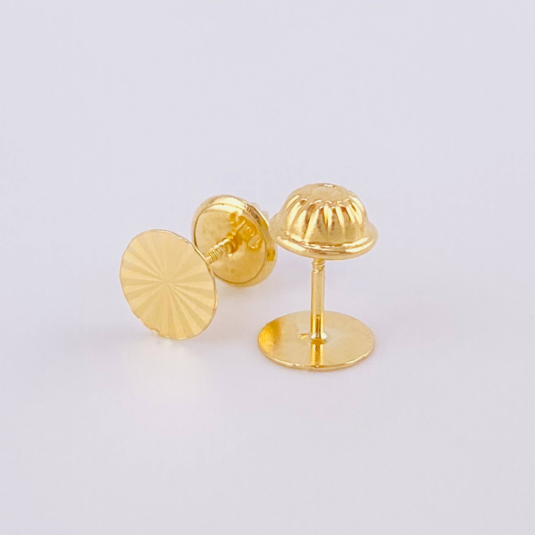 Topos Circulo Diamantado 0.5g / in / 5.2mm Oro Amarillo 18K