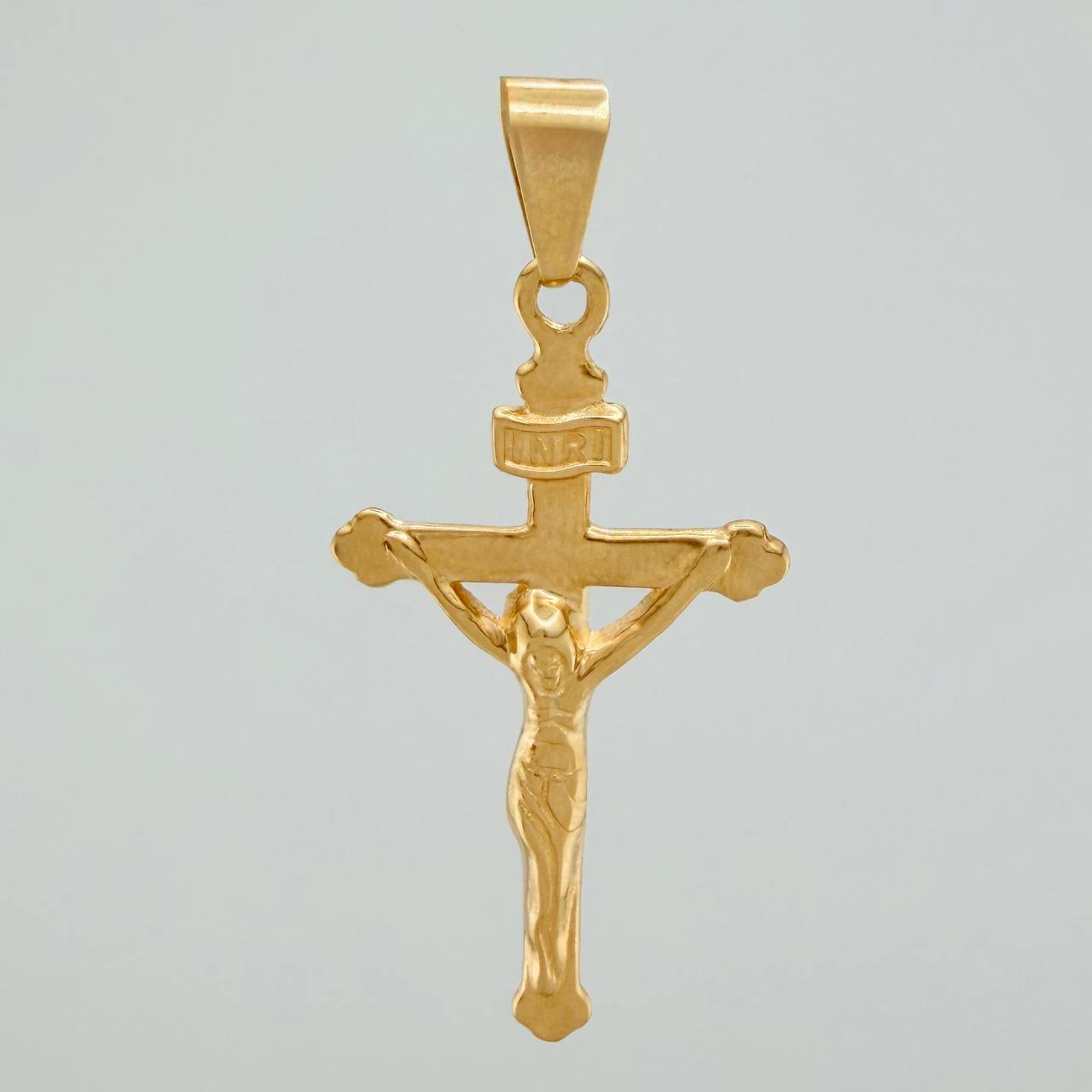 Dije Cruz Cristo 3.45gr / 1 3/4 in / Oro Amarillo 18K $