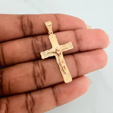 Dije Cruz Cristo 2.7gr / 1 1/2 in / Oro Amarillo 18K $