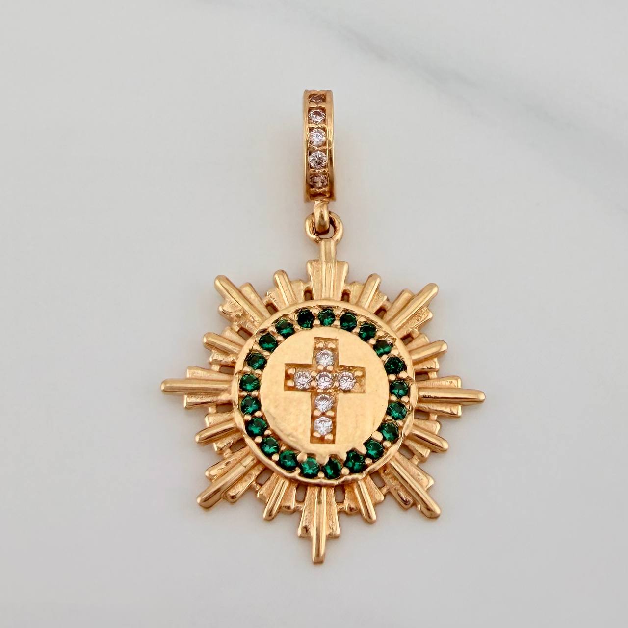 Dije Fragmento Cruz 1.9gr / 1 in / Oro Amarillo 18K $