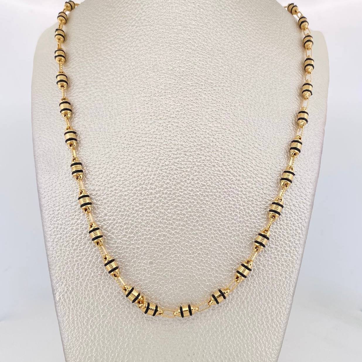 Cadena Rustica Barril 13.65g / 24 in / 4.4mm Oro Amarillo 18K
