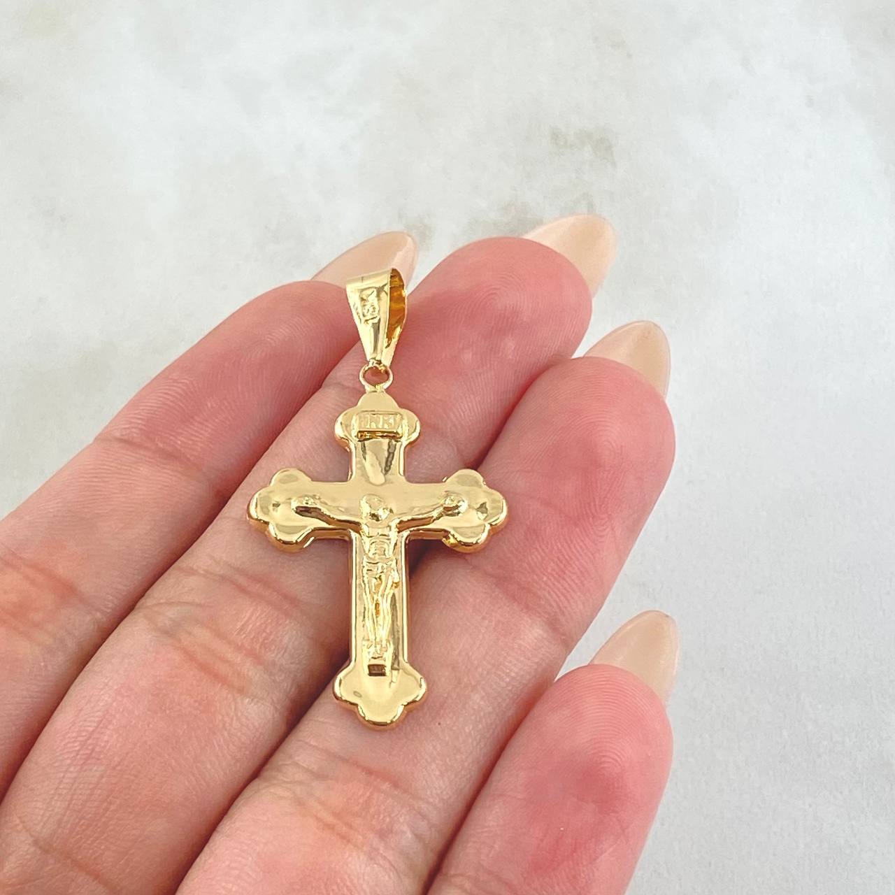 Dije Crúz Cristo Florenciada 1.95gr / 1 1/2 in / Oro Amarillo 18K ©