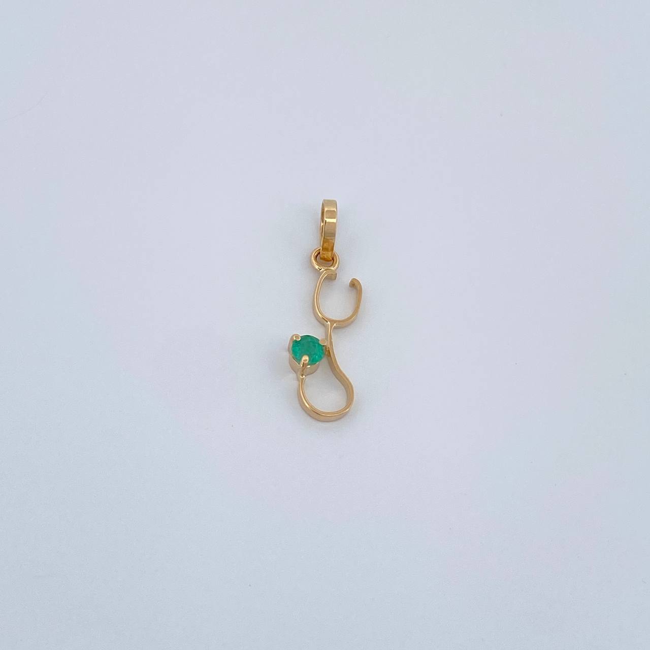 Dije Fonendoscopio Figura Esmeralda 0.35gr / 3/4 in / Oro Amarillo 18K %