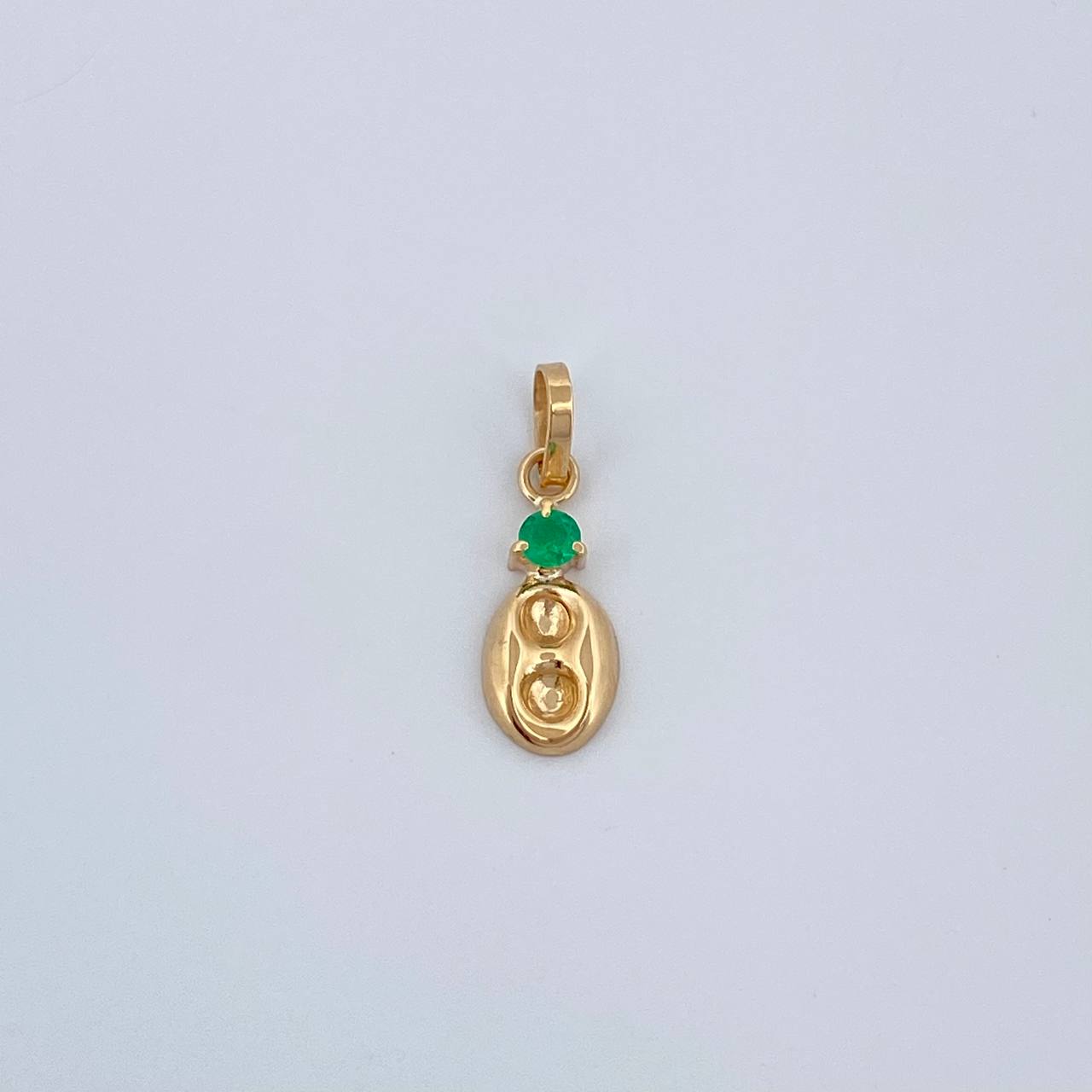 Dije Gc Figura Esmeralda 0.35gr / 3/4 in / Oro Amarillo 18K %