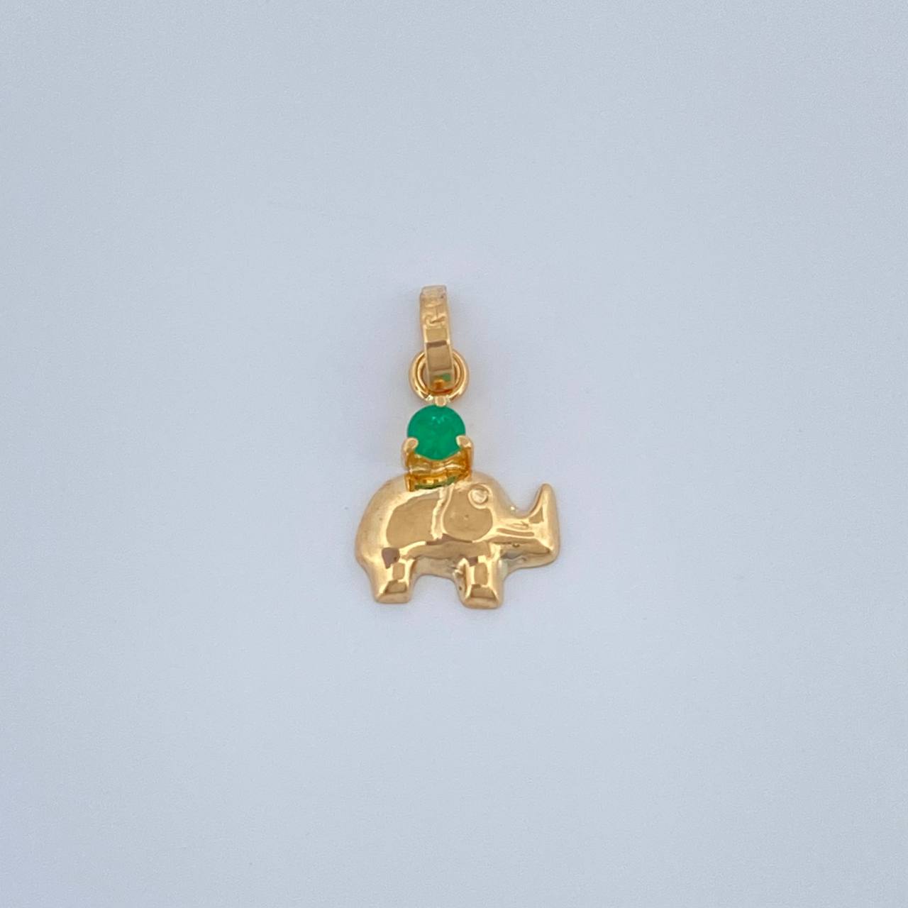 Pendant Elephant Emerald 0.35gr / 1/2 in / Yellow Gold 18K %