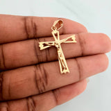 Dije Cruz Cristo Gotica 2.45gr / 1 1/2 in / Oro Amarillo 18K $