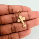 Dije Cruz Cristo 1.1gr / 1 1/4 in / Oro Amarillo 18K $