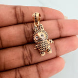 Dije Conejo Sonriente 5.95gr / 1 1/4 in / Dos Oros Amarillo Blanco 18K $