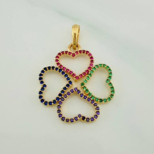 Dije Trebol De Corazones 2.9gr / 1 1/4 in / Oro Amarillo 18K $