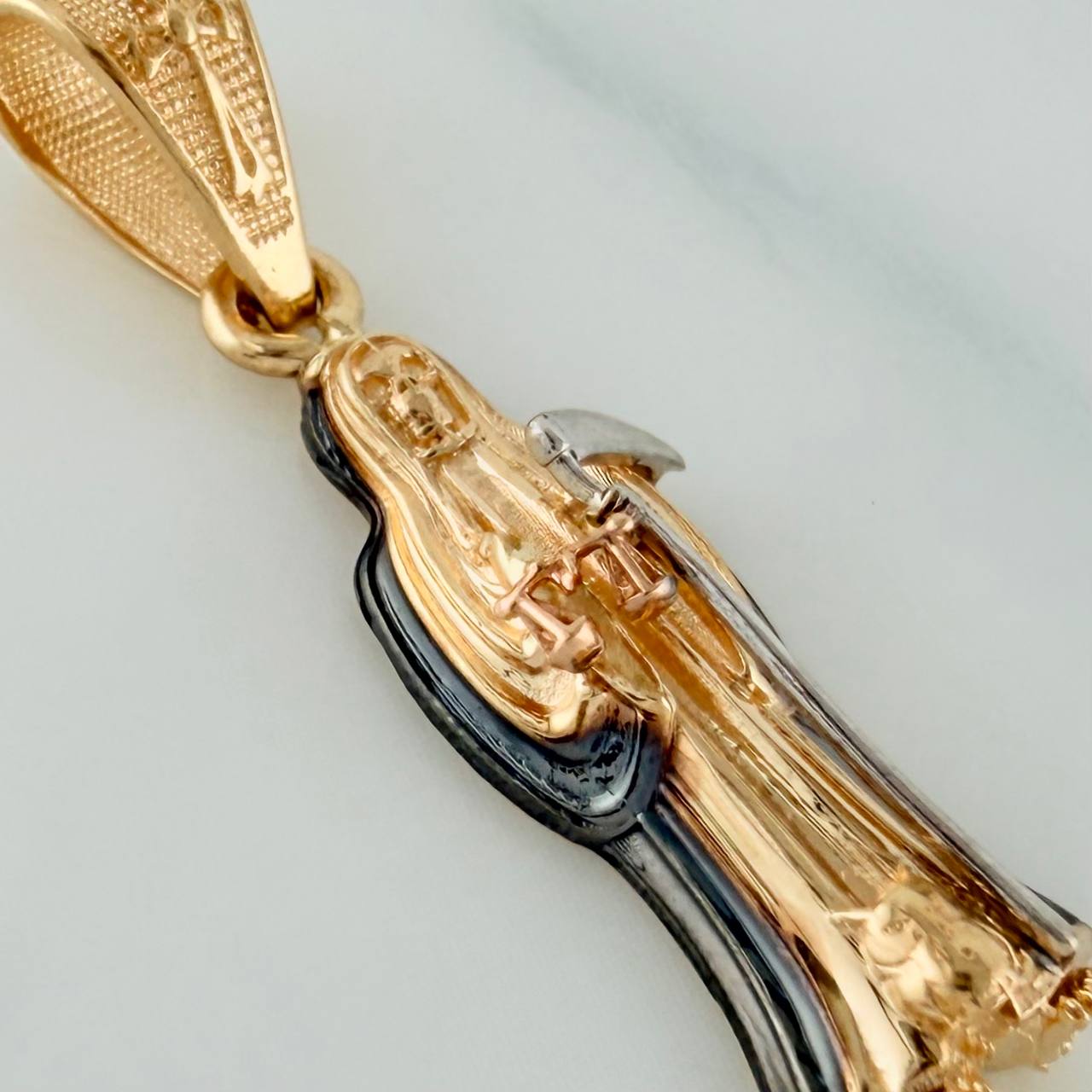 Dije Santa Muerte 2.5gr / 1 1/4 in / Tres Oros 18K $