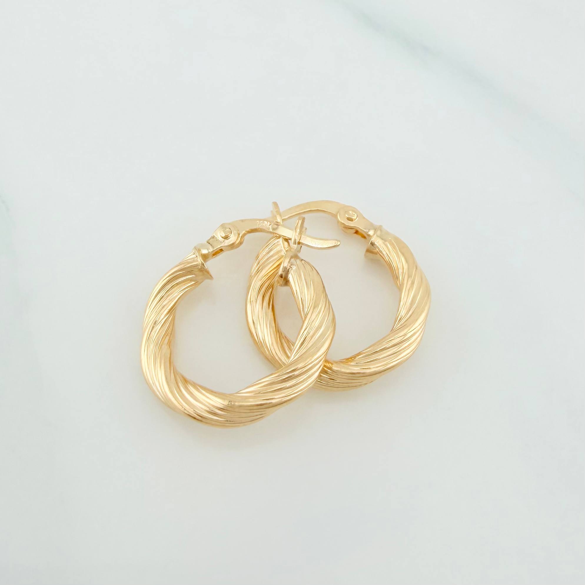 Candongas Emmi 1.5 g / 3/4 in Oro Amarillo 18K