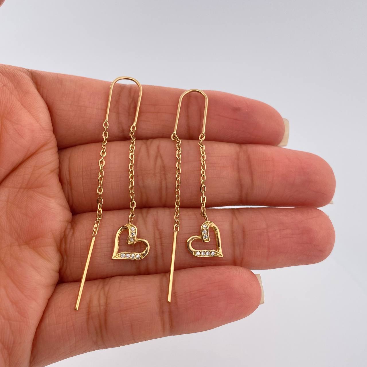 Topos Aretes Silueta Corazón 2.15gr / 2 1/4 in / 8.12mm Oro Amarillo 18K %