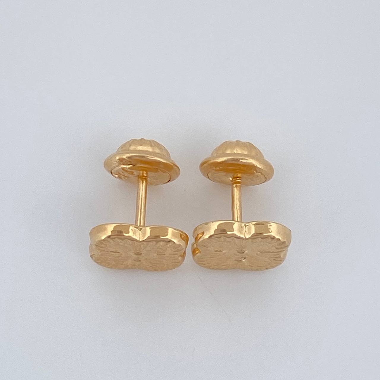 Topos Trebol 0.85gr / 7.28mm Oro Amarillo 18K &